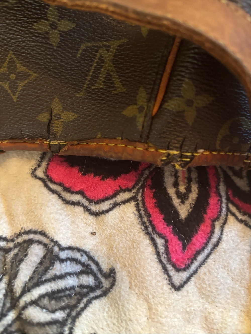 Louis Vuitton Brown Monogram Canvas Hobo Shoulder Bag with Gold Hardware - Picture 7 of 15